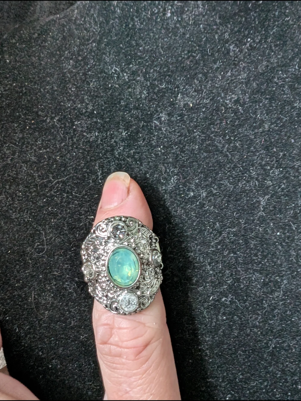 Silver tone Peridot Oval Statement Ring #50